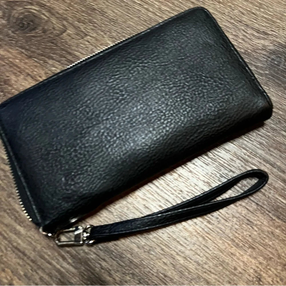 WOMEN'S STEVE MADDEN ZIP AROUND WALLET  black - Picture 3 of 9